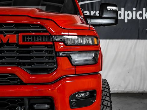 Used 2026 RAM 2500 Big Horn AWD/4WD image 40