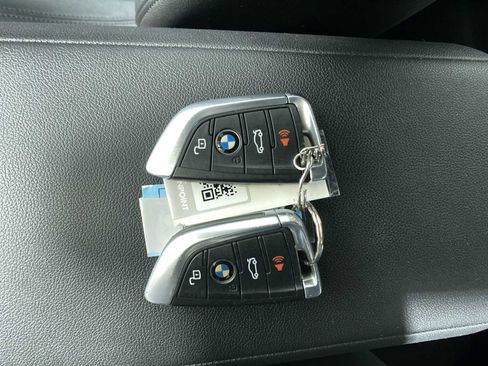 Used 2019 BMW 330i xDrive Sedan w/ Convenience Package AWD/4WD image 20