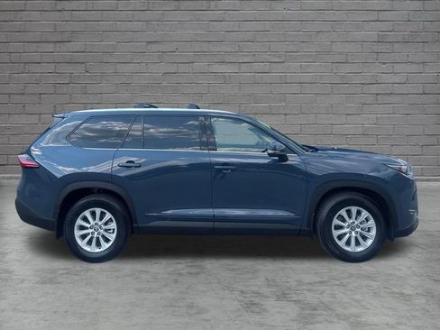 Used 2026 Toyota Grand Highlander AWD image 8