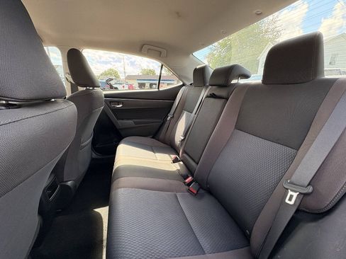 Used 2018 Toyota Corolla LE FWD image 21
