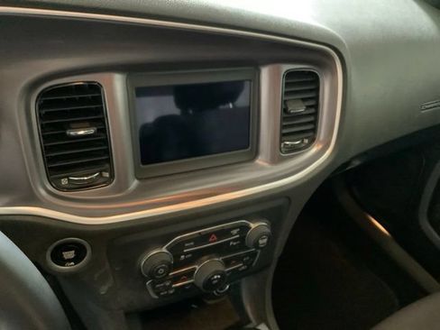 Used 2020 Dodge Charger SXT w/ Blacktop Package RWD image 17