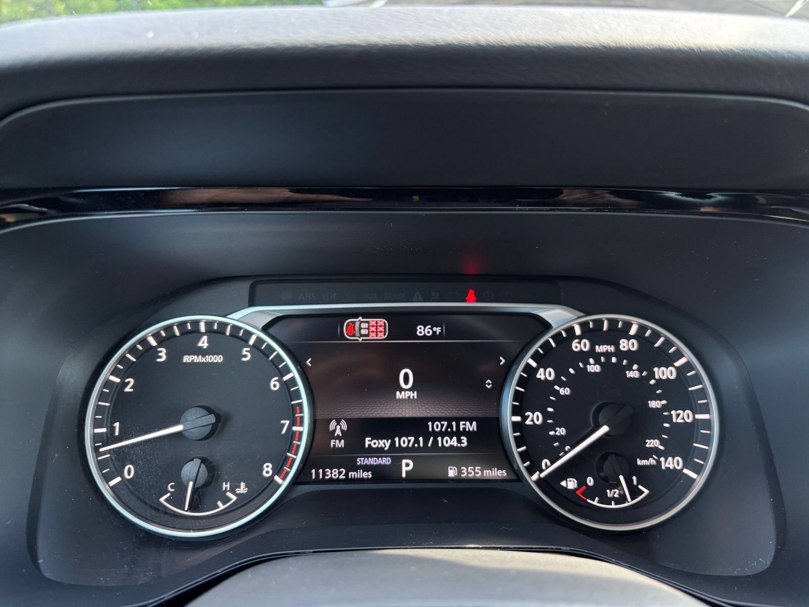 Used 2026 Nissan Pathfinder SV FWD image 40