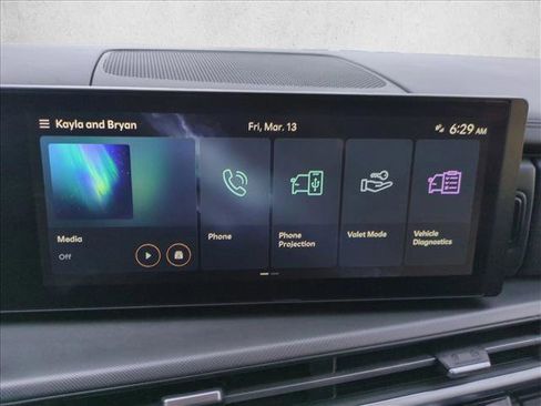 Used 2025 Hyundai Santa Fe SEL image 13