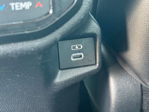 Used 2024 Toyota Grand Highlander AWD Hybrid image 27