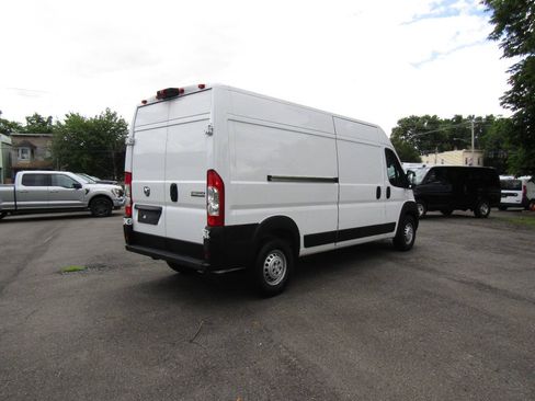 Used 2026 RAM ProMaster 2500 w/ Convenience Group FWD image 6