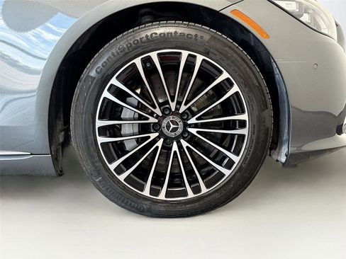 Used 2024 Mercedes-Benz S 580e 4MATIC Sedan image 33