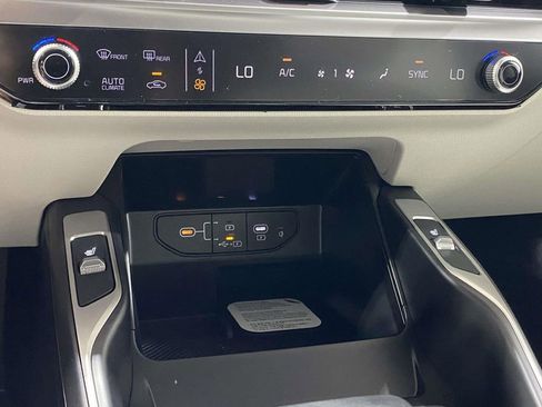 New 2026 Kia Sorento S AWD/4WD image 29