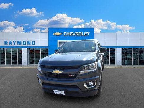 Used 2017 Chevrolet Colorado Z71 AWD/4WD image 8