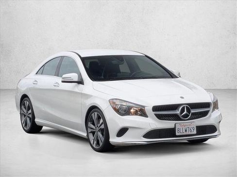 Used 2019 Mercedes-Benz CLA 250 image 3