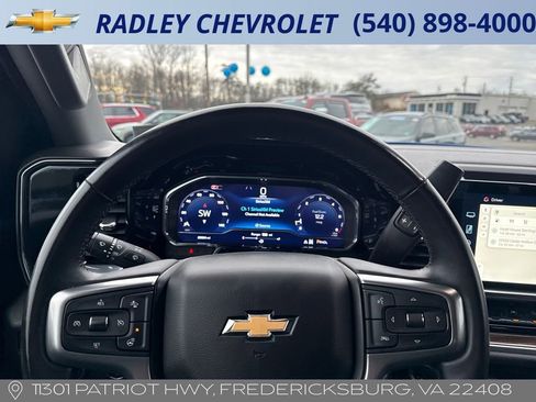 Certified 2025 Chevrolet Silverado 1500 LT image 7