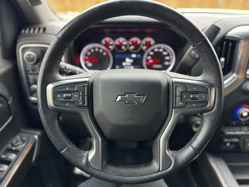 Used 2021 Chevrolet Silverado 1500 LT Trail Boss image 22