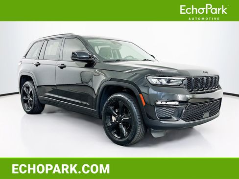 Used 2024 Jeep Grand Cherokee Limited w/ Black Appearance Package AWD/4WD image 1