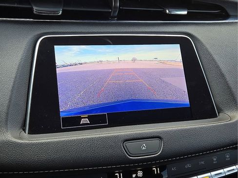 Used 2022 Cadillac XT4 Premium Luxury w/ Safety Alert Package image 29