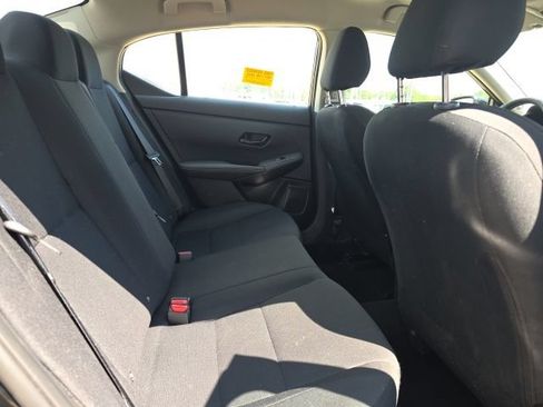Certified 2025 Nissan Sentra S FWD image 8