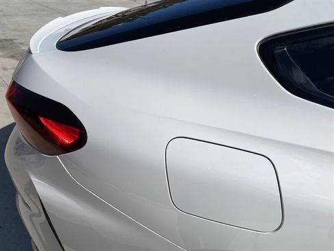 Used 2023 BMW X6 xDrive40i w/ M Sport Package image 23