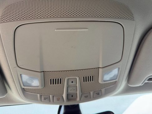 Used 2018 Ford Fusion Titanium image 21