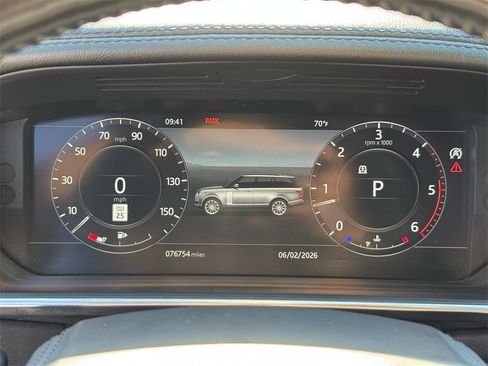 Used 2018 Land Rover Range Rover HSE image 27