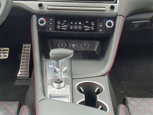 Used 2024 Genesis G70 3.3T Advanced w/ Sport Prestige Package image 19