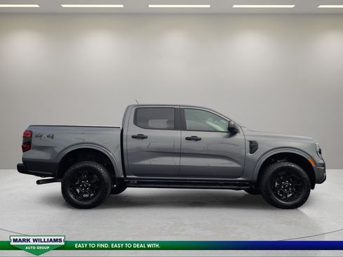 Used 2025 Ford Ranger XLT w/ Black Appearance Package AWD/4WD image 2