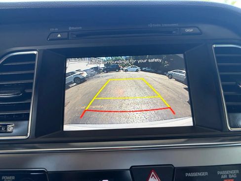 Used 2017 Hyundai Sonata Sport 2.0T FWD image 33