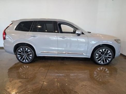 New 2026 Volvo XC90 T8 Plus w/ Protection Package Premier AWD/4WD image 6