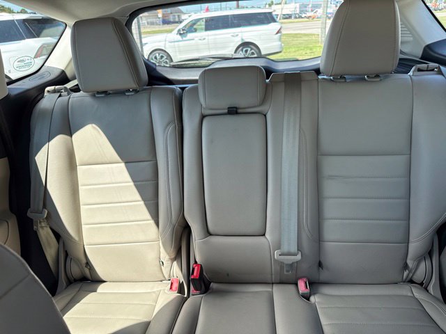 Used 2015 Ford C-MAX SEL w/ Equipment Group 302A FWD image 23