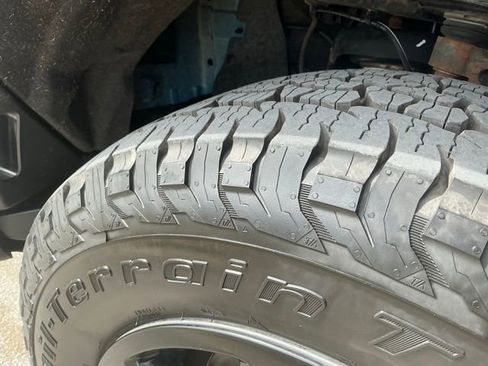 Used 2020 Ford Ranger XL w/ Equipment Group 101A Mid image 12