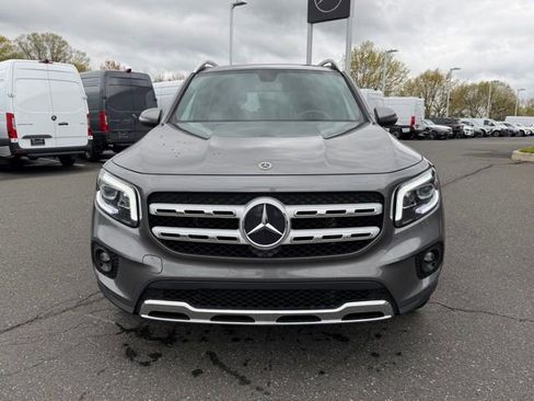 Used 2021 Mercedes-Benz GLB 250 4MATIC image 2