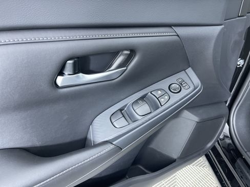 New 2025 Nissan Sentra SV w/ All-Weather Package image 14