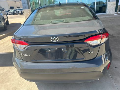 Used 2024 Toyota Corolla LE FWD image 10