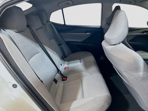 Used 2025 Toyota Camry LE w/ Convenience Package FWD image 23