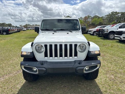 Used 2019 Jeep Wrangler Unlimited Sahara w/ Dual Top Group image 8