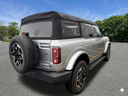 Used 2023 Ford Bronco Outer Banks AWD/4WD image 7