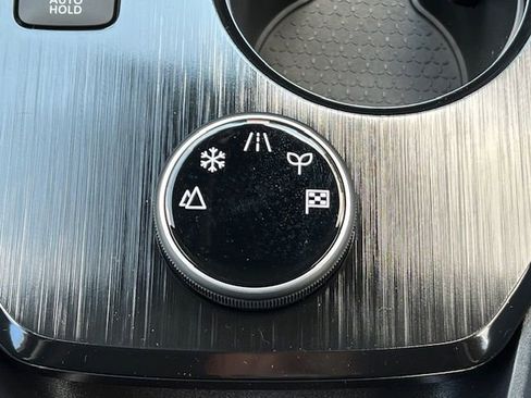 New 2026 Nissan Rogue Platinum image 24