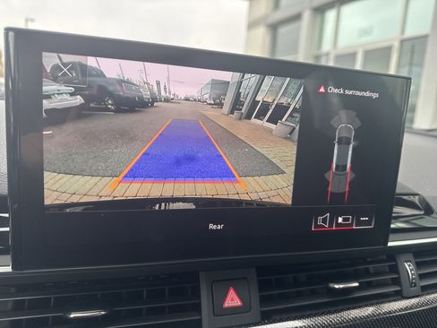 Used 2022 Audi S5 Premium image 22