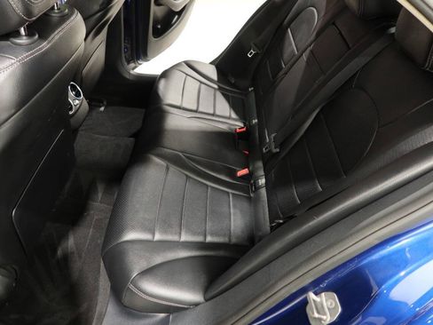 Used 2018 Mercedes-Benz C 300 Sedan w/ Premium Package image 17