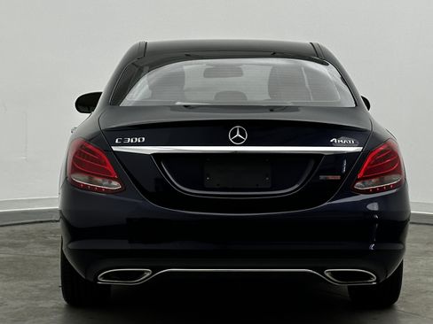 Used 2016 Mercedes-Benz C 300 4MATIC Sedan image 7