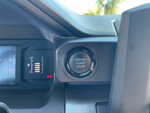 Certified 2025 Toyota Tacoma SR5 image 30