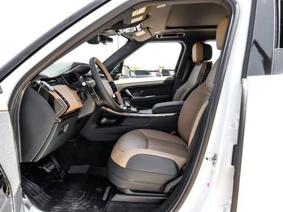 New 2026 Land Rover Range Rover Sport Dynamic SE