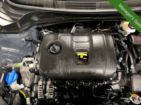 Used 2025 Kia Soul LX w/ LX Technology Package FWD image 38