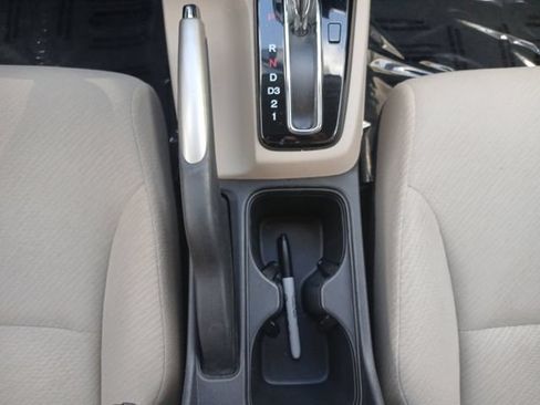 Used 2013 Honda Civic LX image 11