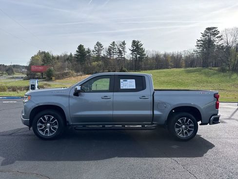 Used 2024 Chevrolet Silverado 1500 LT image 4