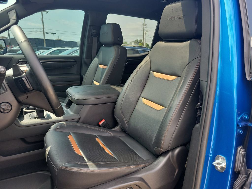 Used 2023 GMC Sierra 1500 AT4 w/ AT4 Premium Package AWD/4WD image 15