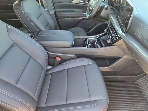 Used 2026 Chevrolet Traverse LT w/ LPO, Floor Liner Package image 15