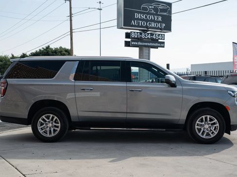 Used 2024 Chevrolet Suburban LS w/ Driver Alert Package AWD/4WD image 10