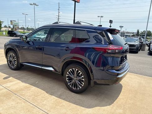 New 2026 Nissan Rogue Platinum w/ Platinum Premium Package AWD/4WD image 3