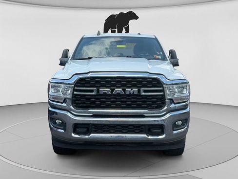 Used 2024 RAM 2500 Big Horn AWD/4WD image 2