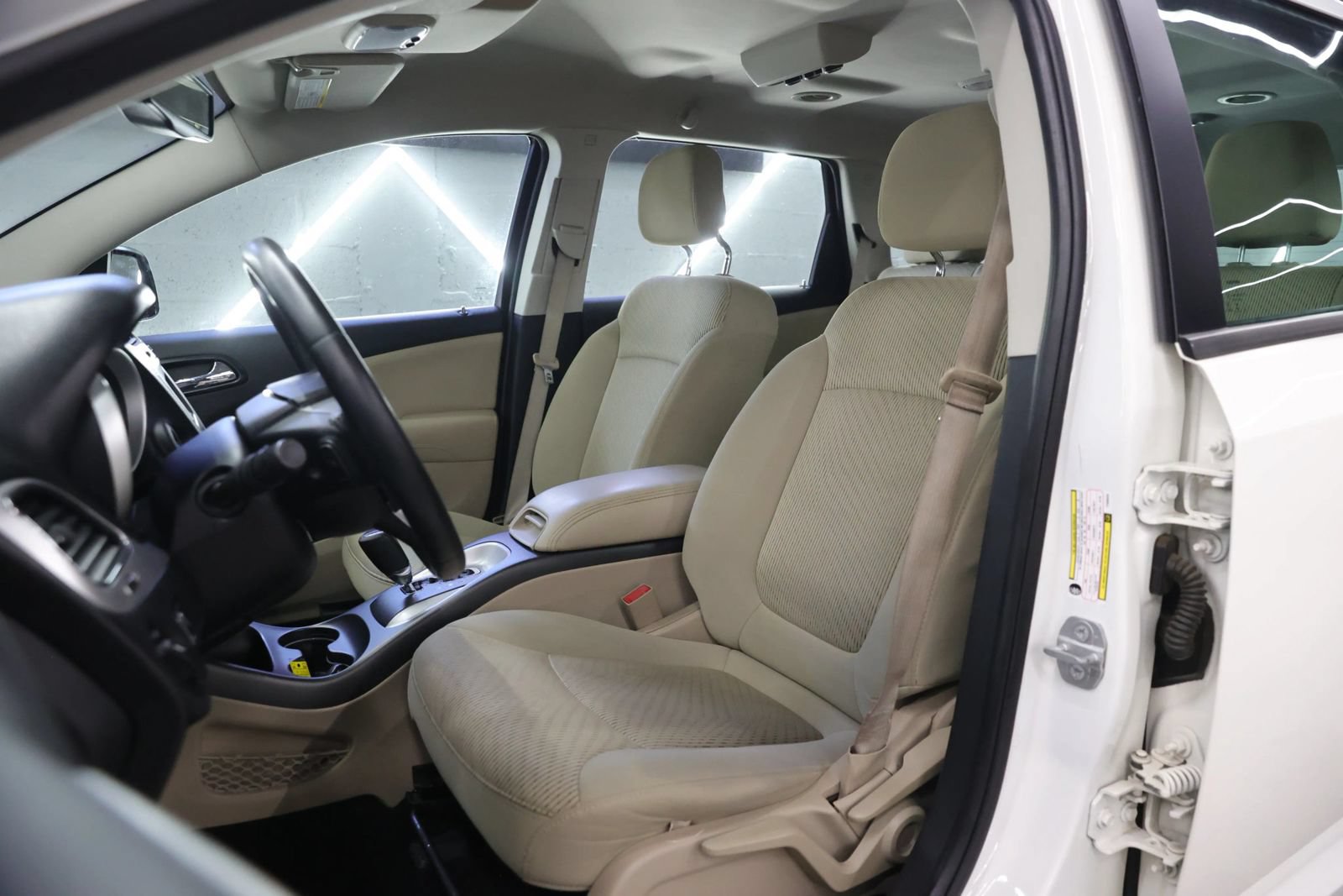 Used 2015 Dodge Journey American Value Package w/ Flexible Seating Group FWD image 12