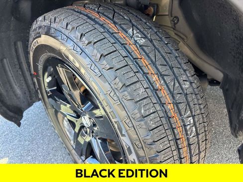 Used 2023 Honda Ridgeline Black Edition image 9