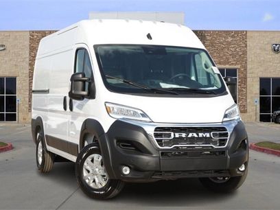 New 2025 RAM ProMaster 2500 w/ Quick Order Package 22G SLT